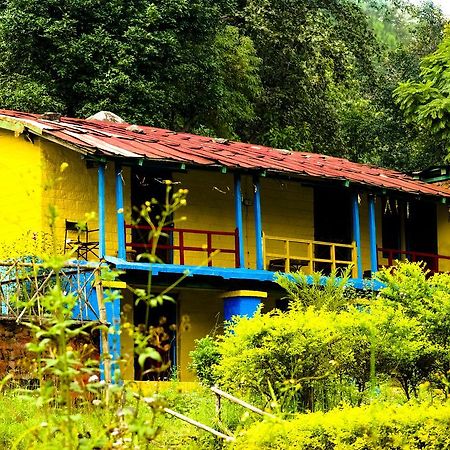 Хостел Hots Nainital Patwa Dunga Экстерьер фото